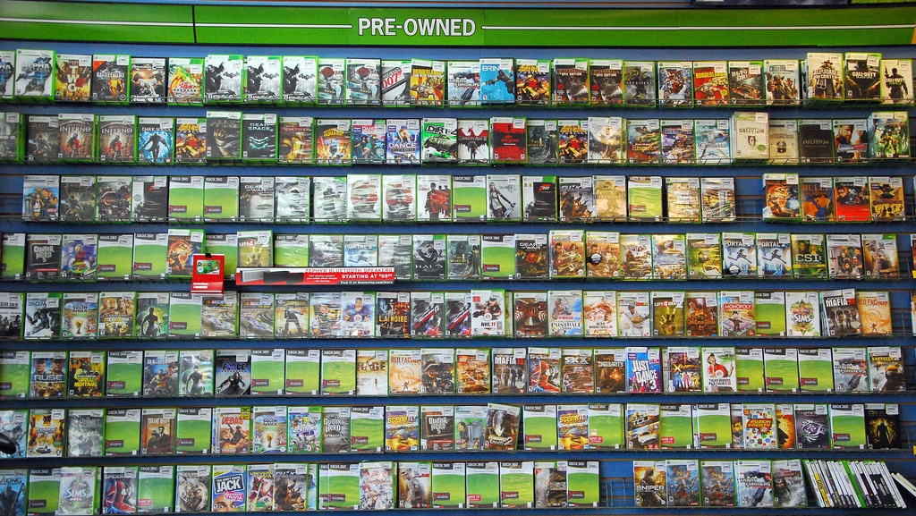 places to buy used video games